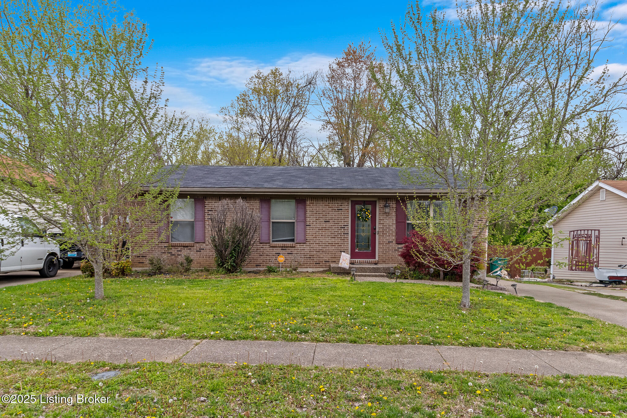 10103 Rolling Stone Dr, Louisville, Kentucky image 1