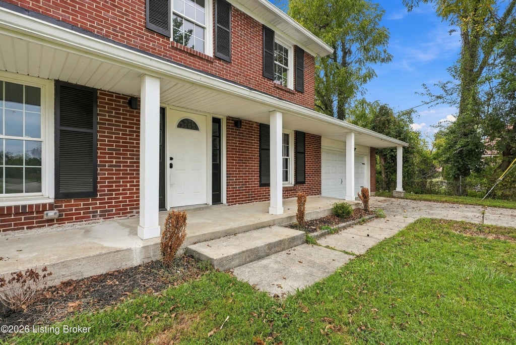 Photo of 6714 Rest Way, Prospect, KY 40059 (MLS # 1730034)
