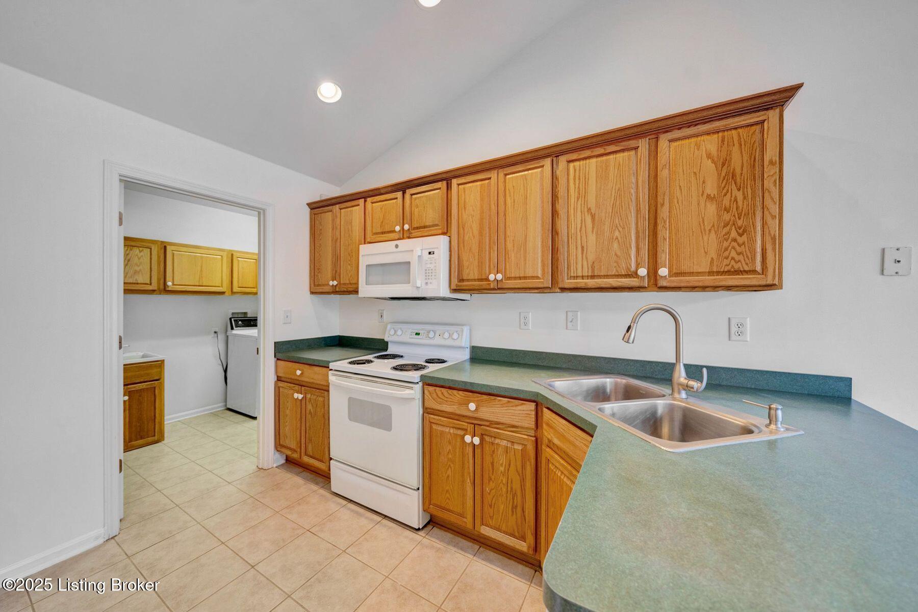 6806 River Pointe Pl, Louisville, Kentucky image 17