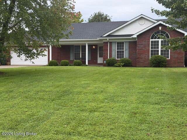 Photo of 1007 Bryan Dr, Bardstown, KY 40004 (MLS # 1726042)