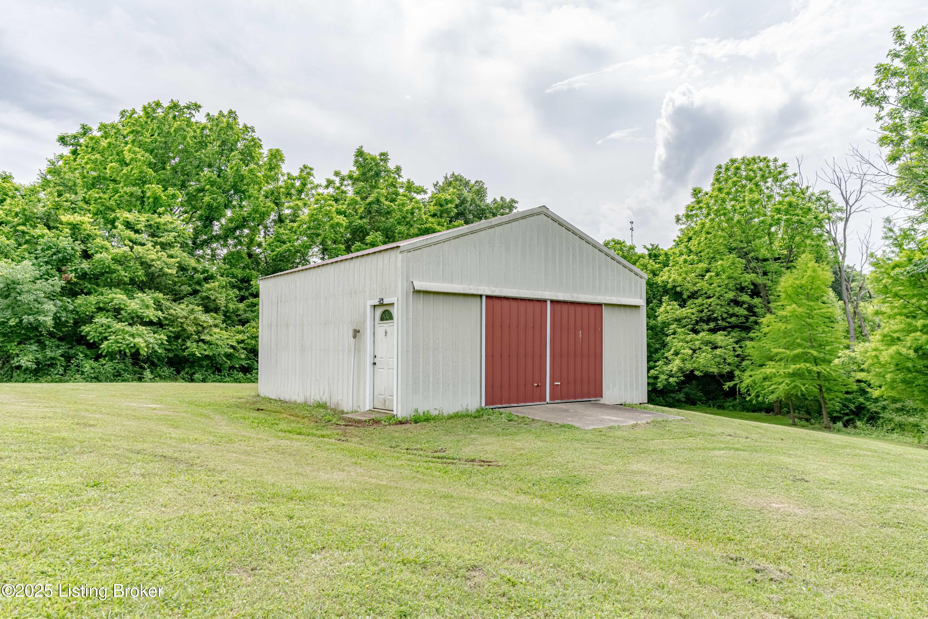 4555 Bloomfield Rd, Bardstown, Kentucky image 41