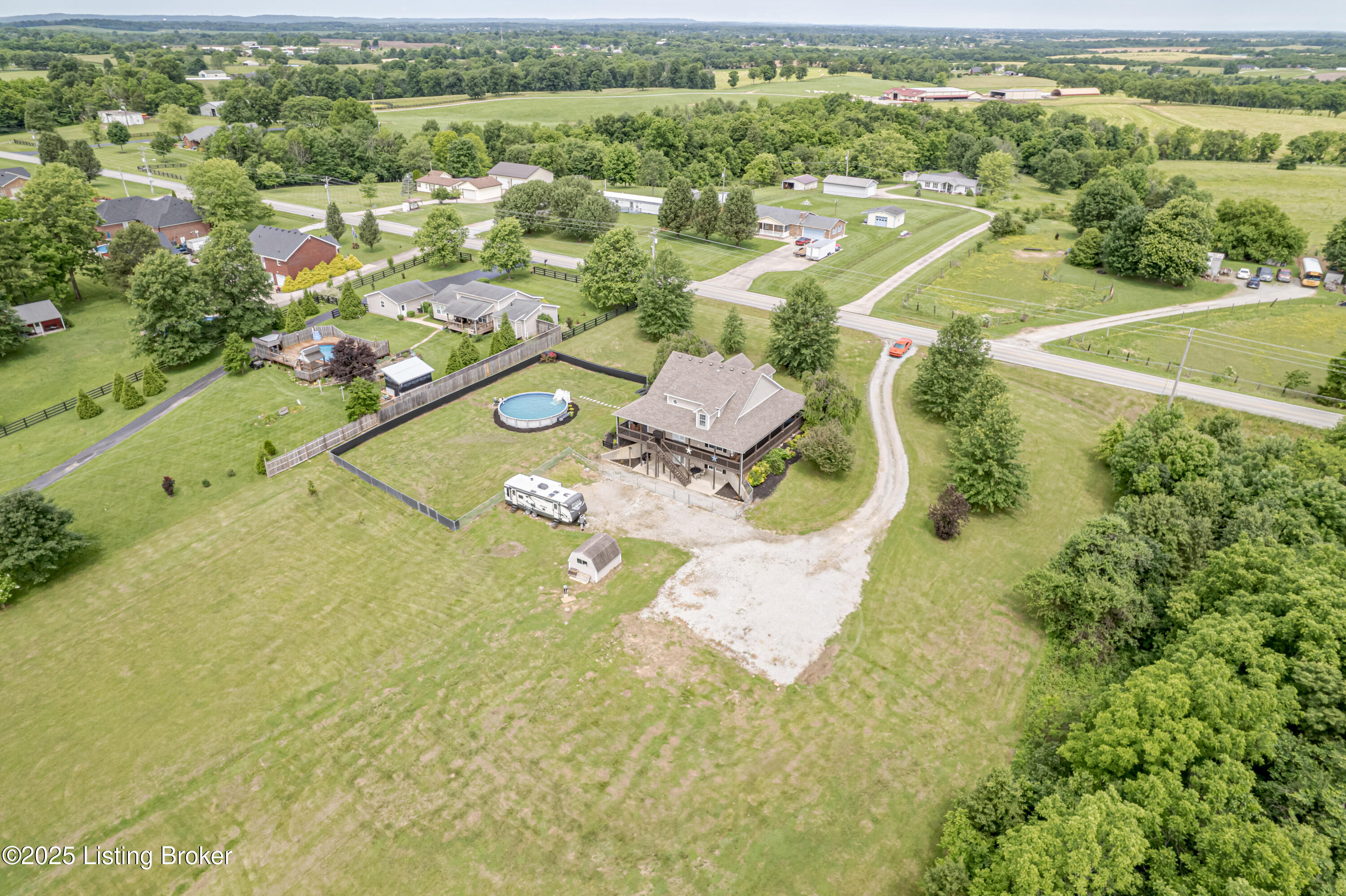 4555 Bloomfield Rd, Bardstown, Kentucky image 44