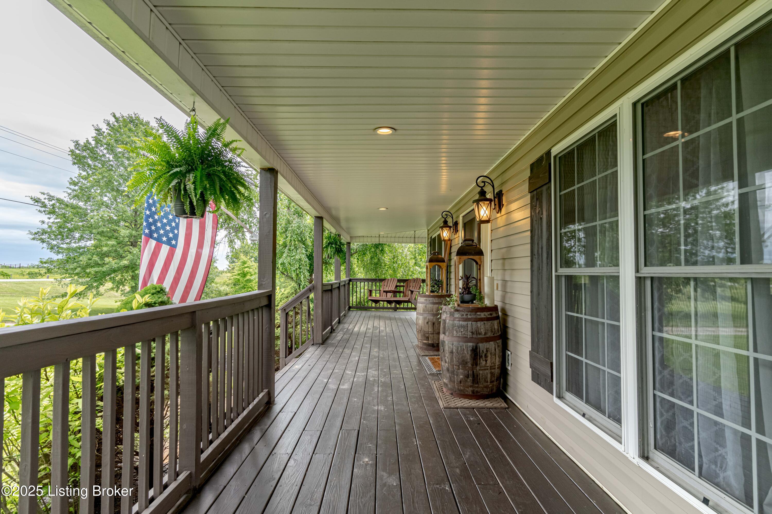 4555 Bloomfield Rd, Bardstown, Kentucky image 2