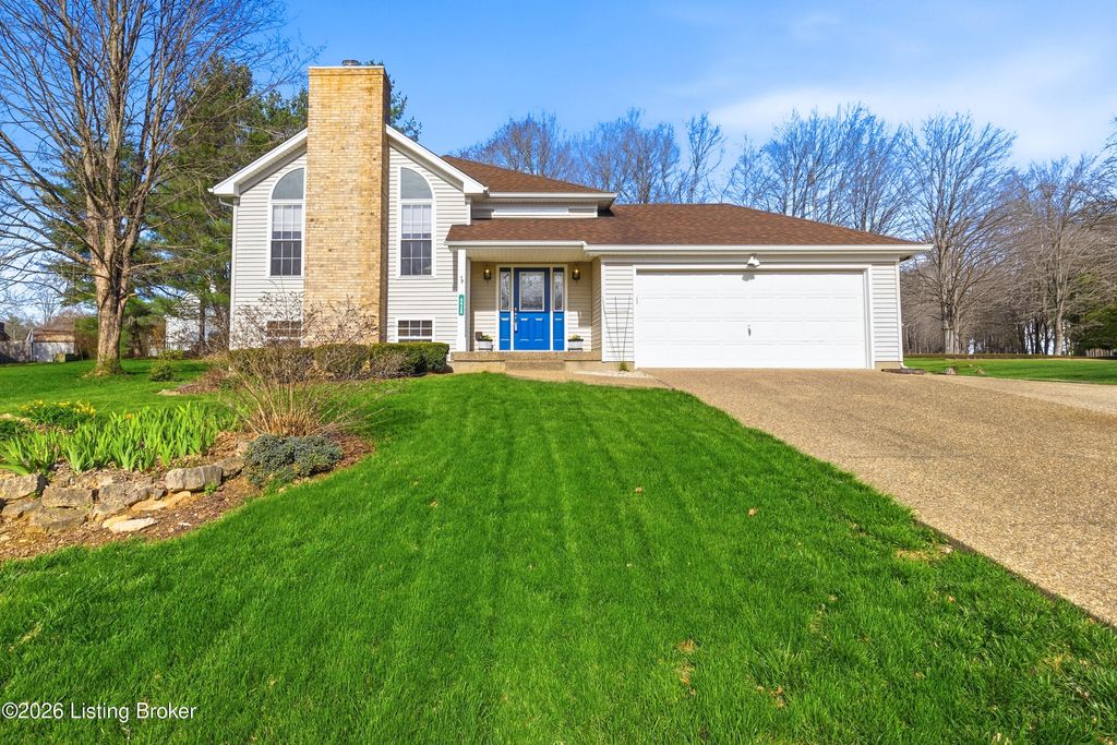 Photo of 6625 Riverbirch Dr, Pewee Valley, KY 40056 (MLS # 1712644)