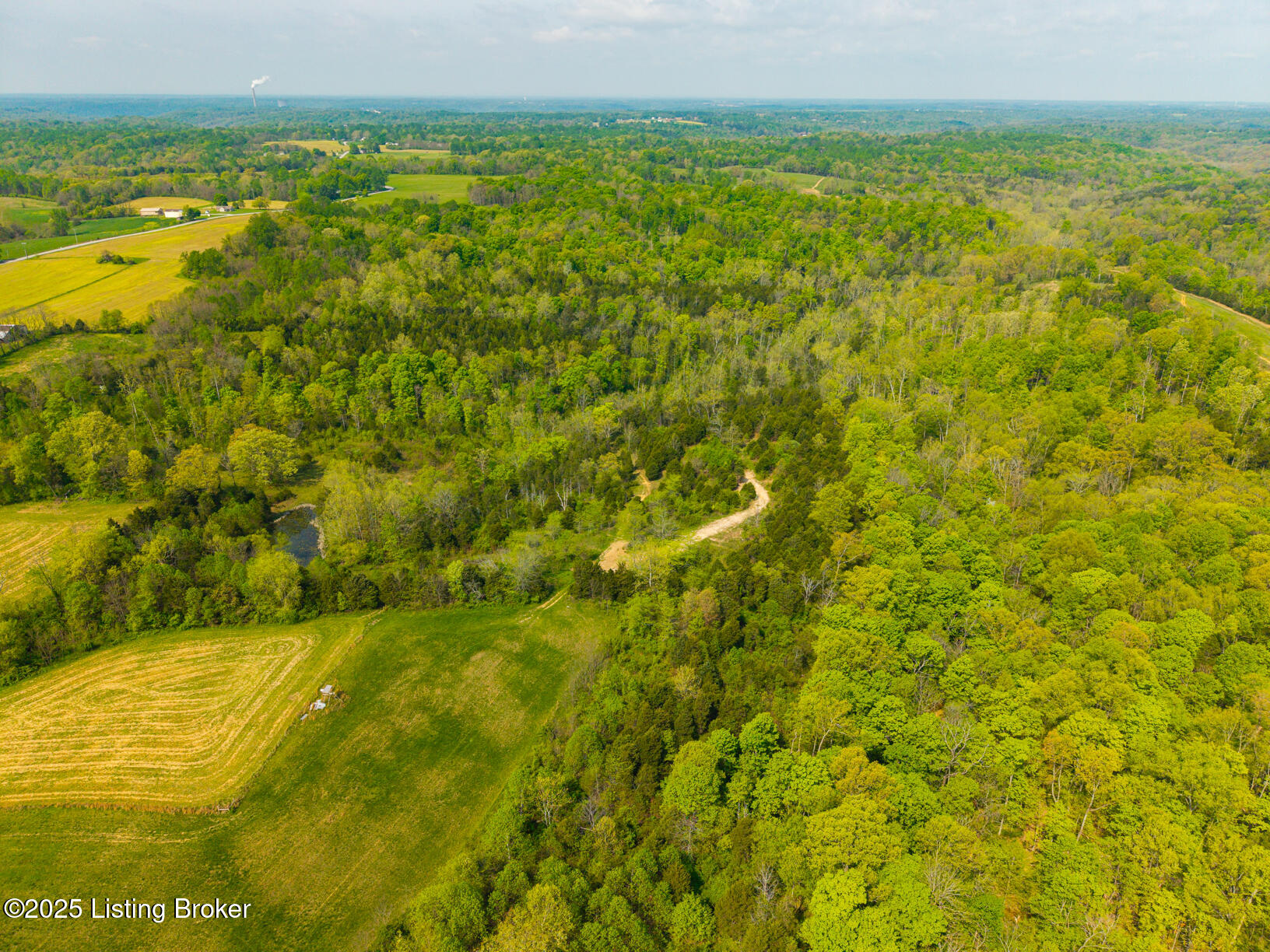 434 Mt. Pleasant Rd, Bedford, Pennsylvania image 9