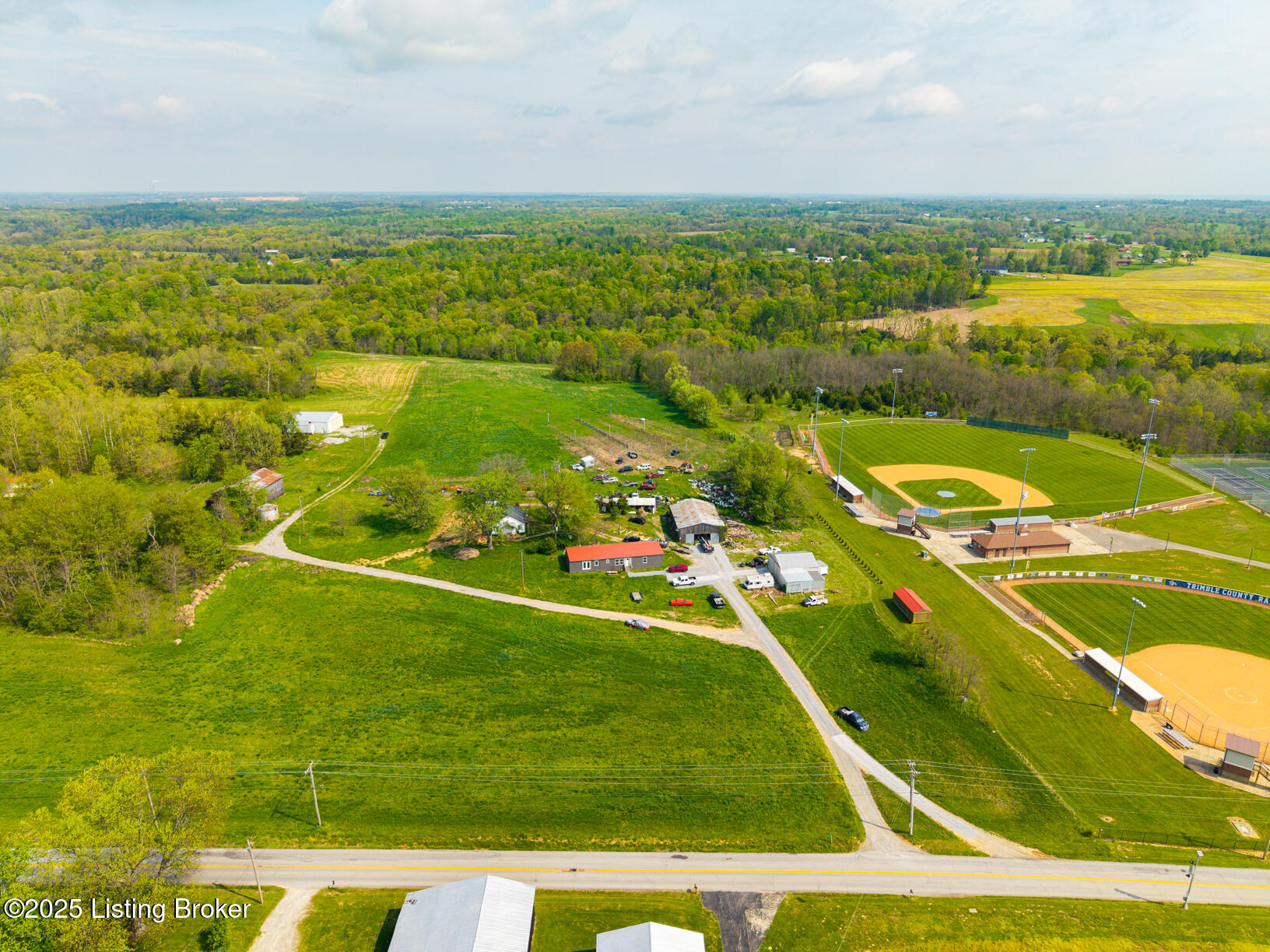 434 Mt. Pleasant Rd, Bedford, Pennsylvania image 8