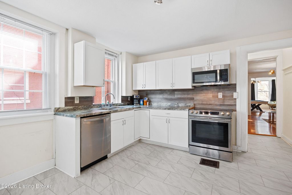 Photo of 319 E St Catherine St, Louisville, KY 40203 (MLS # 1711331)