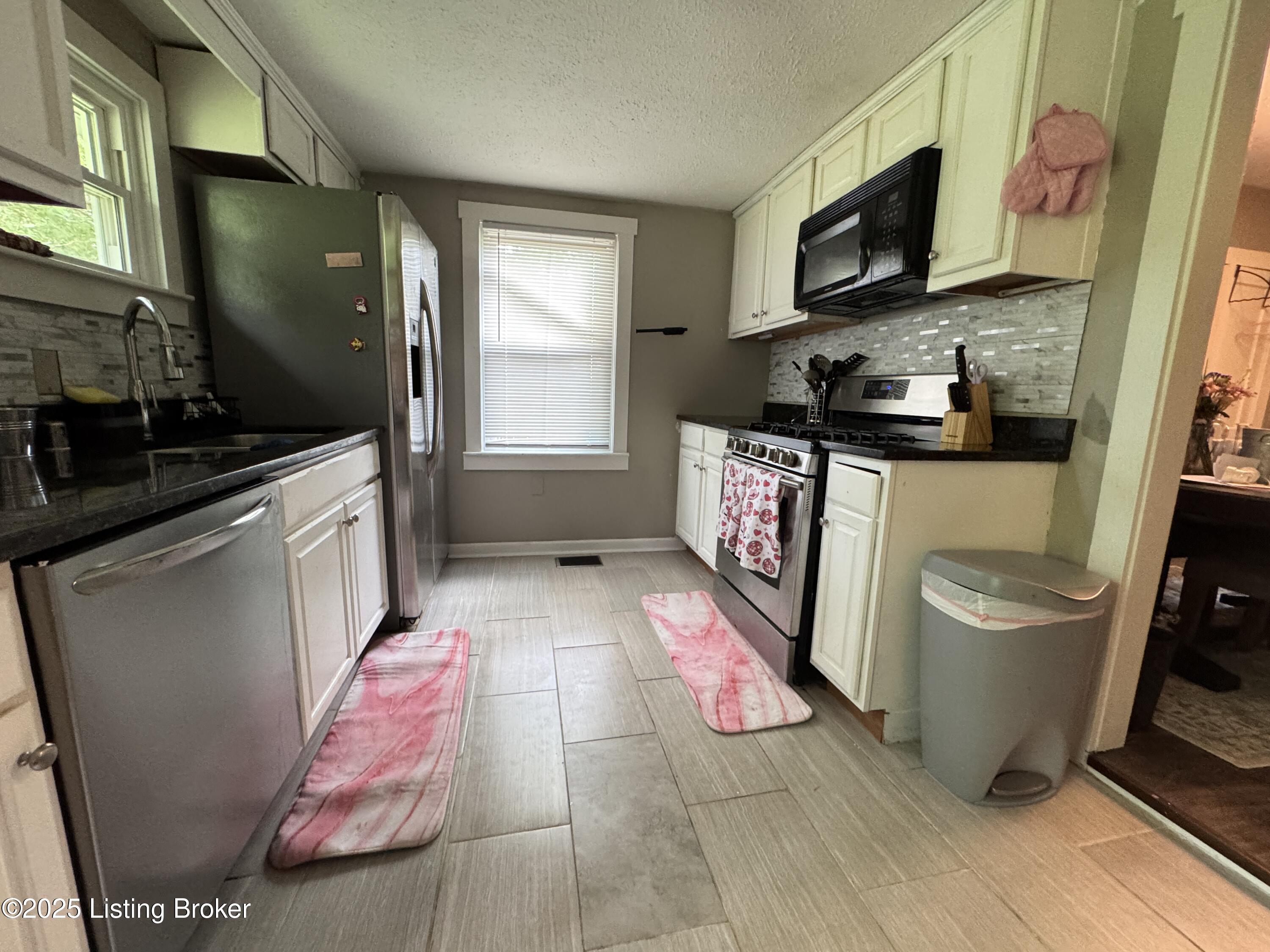 9213 Alexander Ave, Louisville, Kentucky image 11