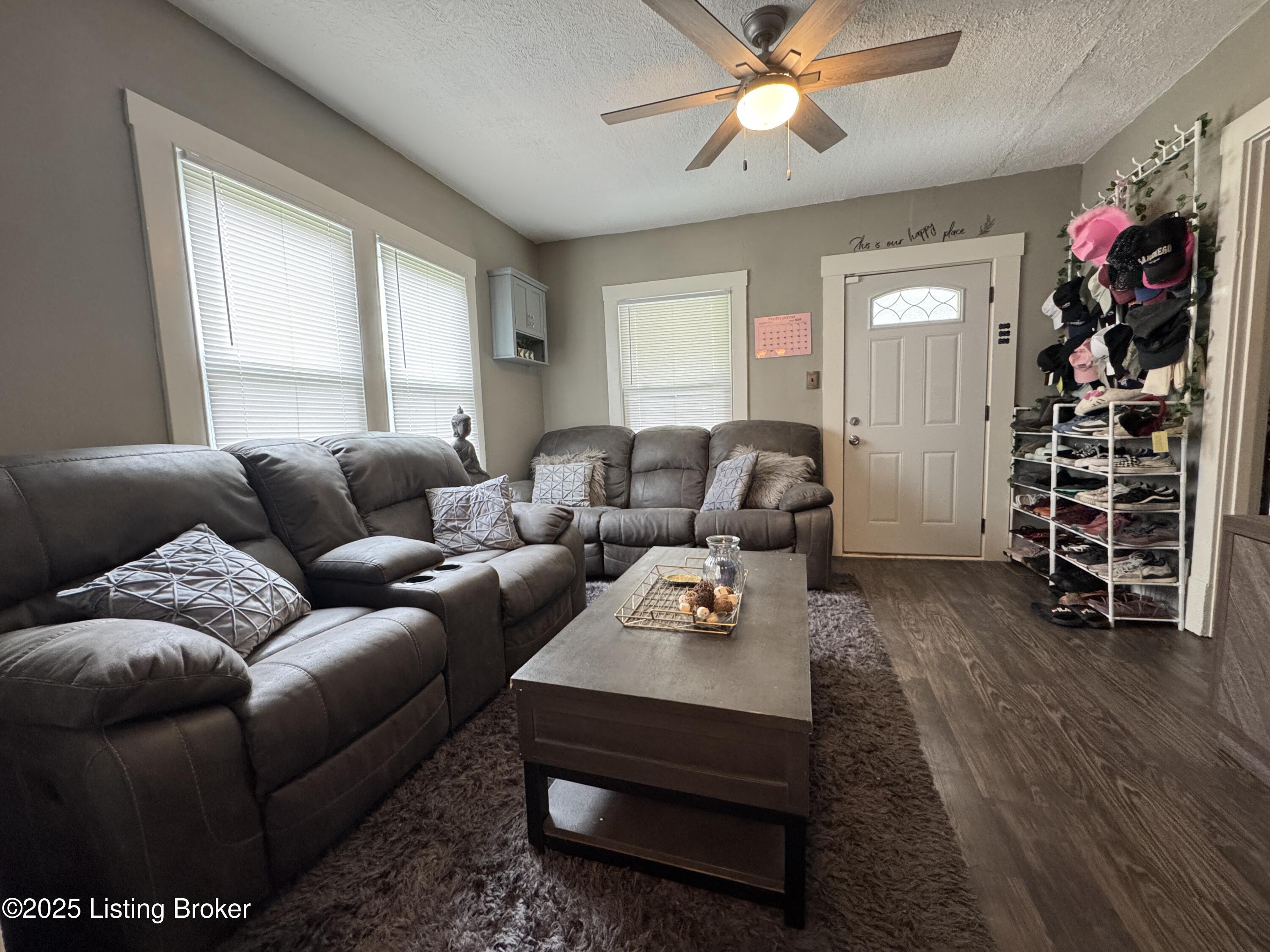 9213 Alexander Ave, Louisville, Kentucky image 5