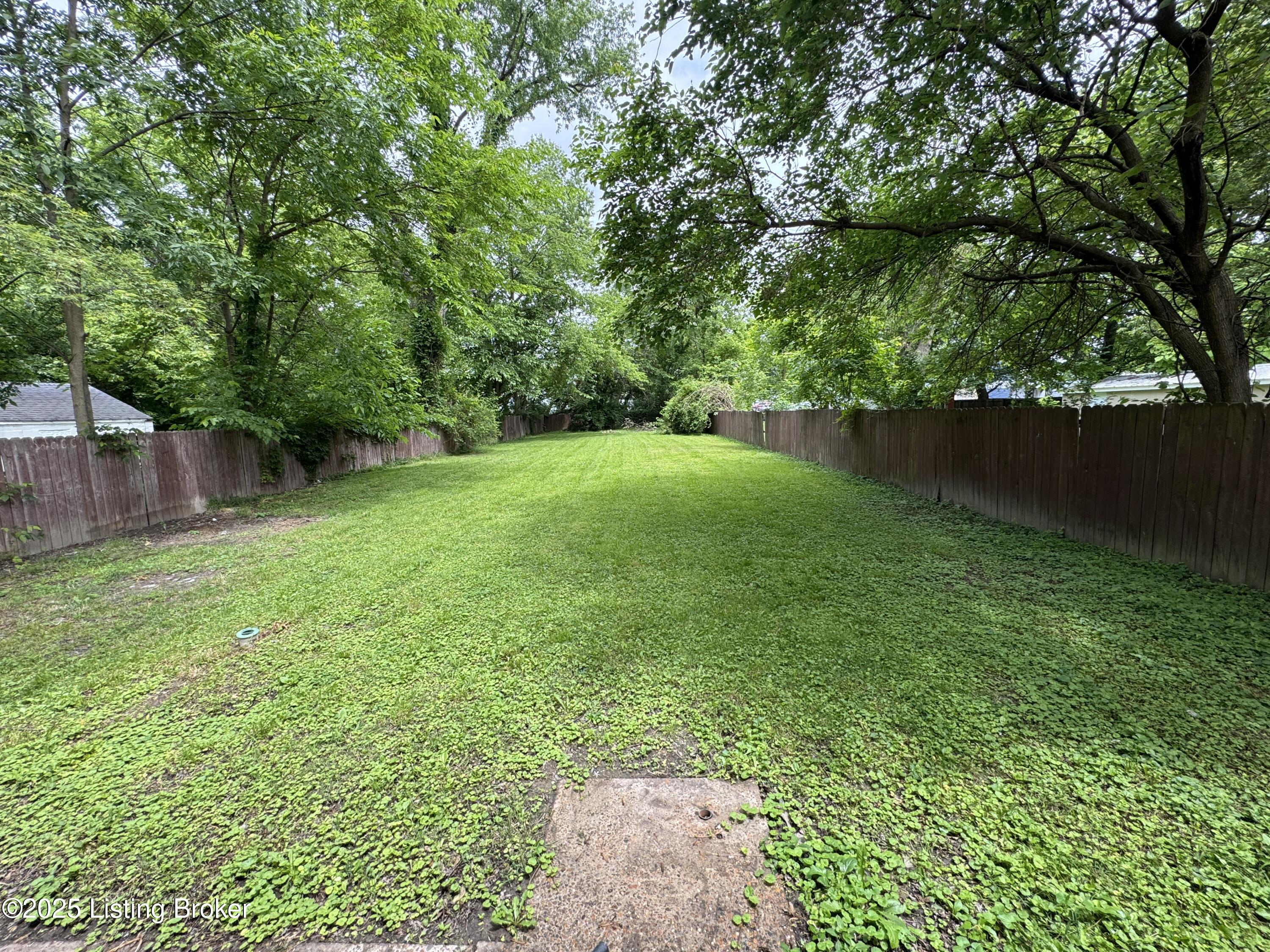 9213 Alexander Ave, Louisville, Kentucky image 23