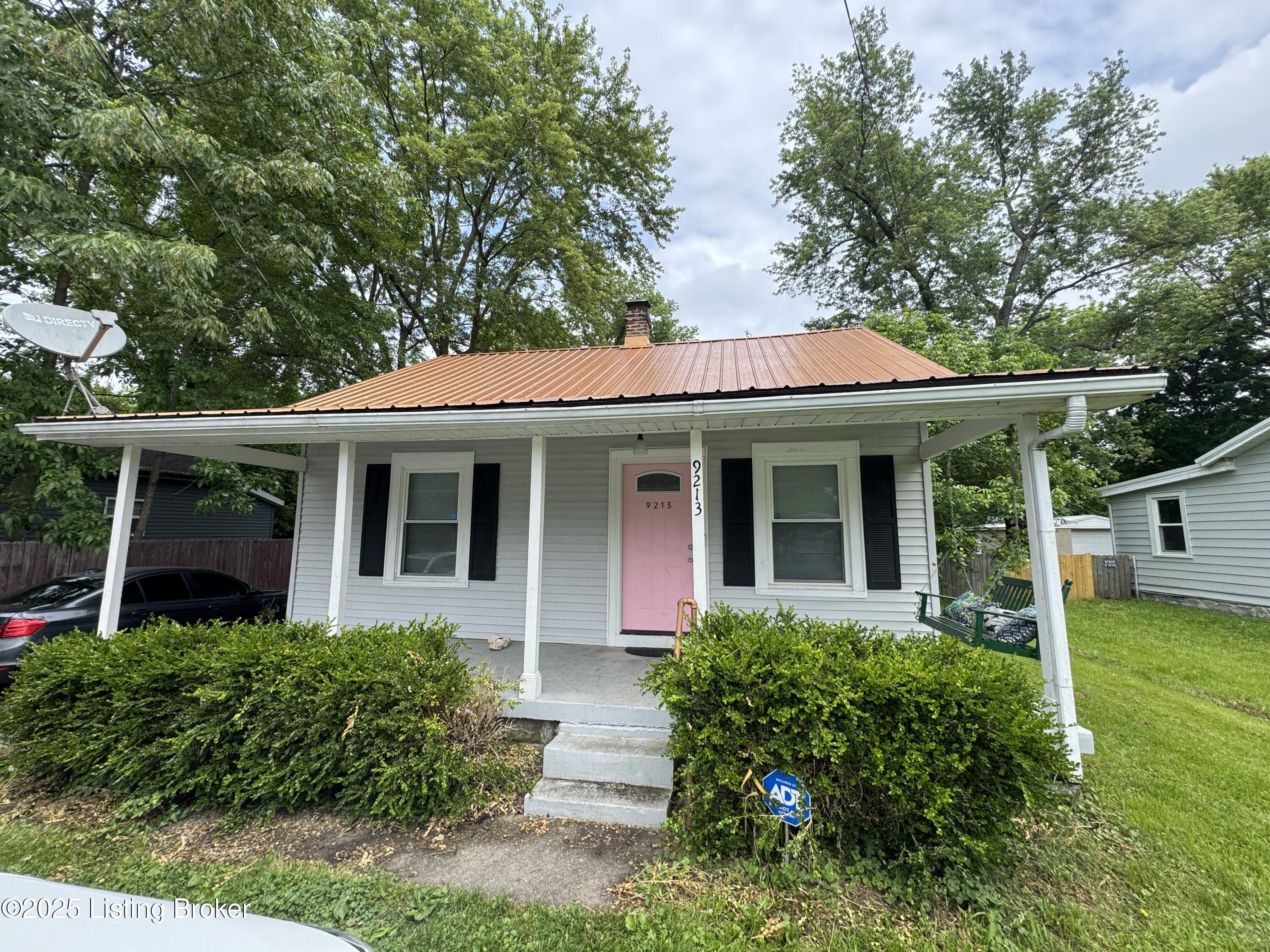 9213 Alexander Ave, Louisville, Kentucky image 1