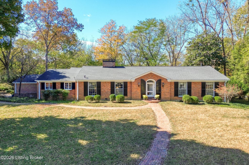 Photo of 432 Twinbrook Rd, Louisville, KY 40207 (MLS # 1732534)