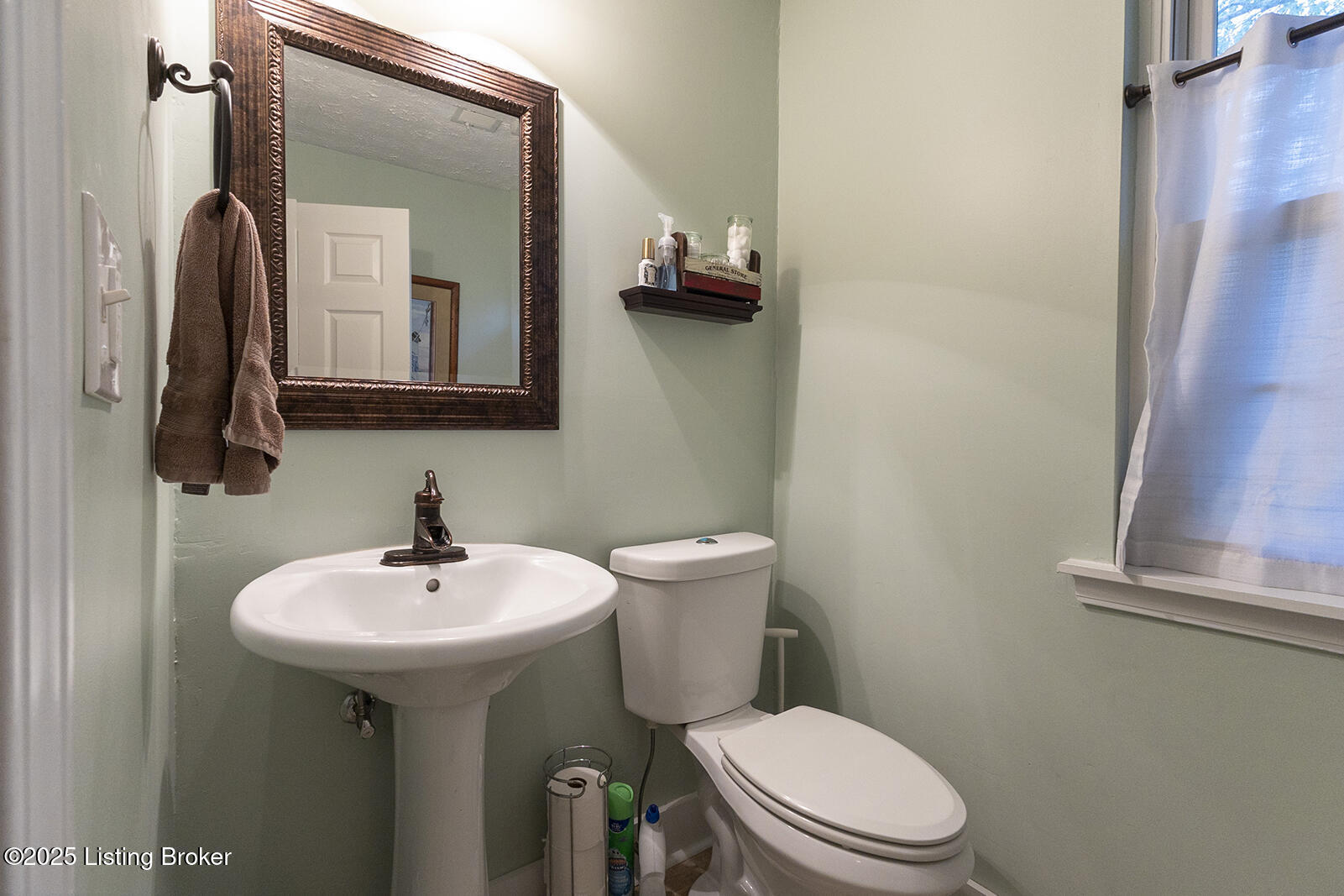 6524 Manassas Dr, Pewee Valley, Kentucky image 21