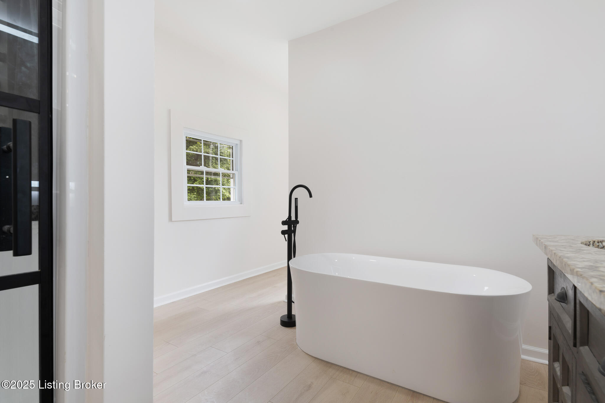 211 Bliss Ave, Louisville, Pennsylvania image 23
