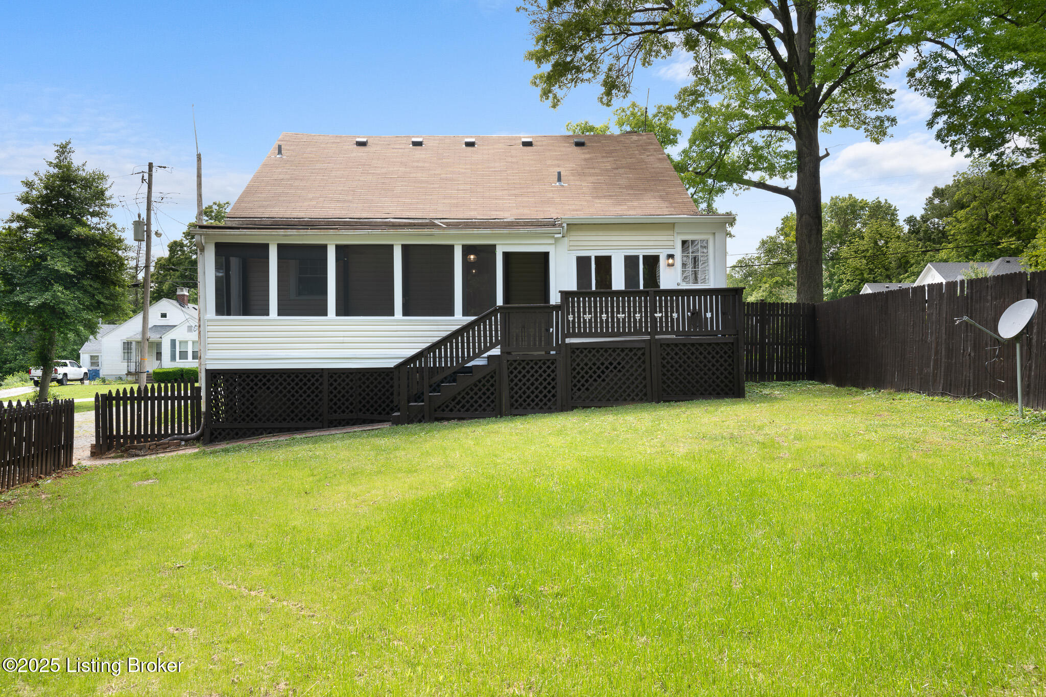 211 Bliss Ave, Louisville, Pennsylvania image 46