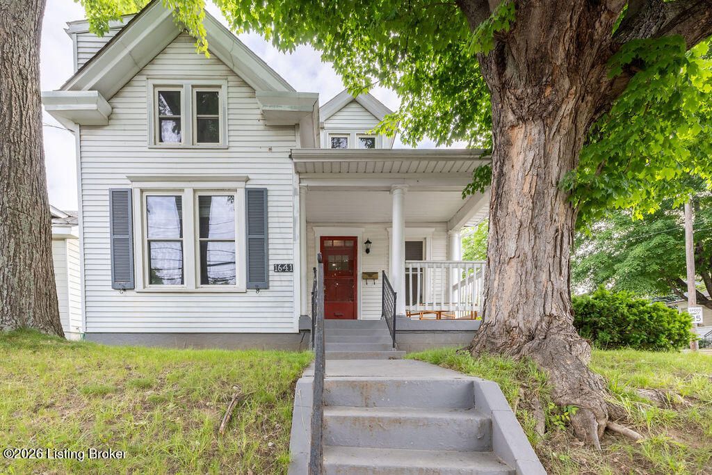 Photo of 1641 Norris Pl, Louisville, KY 40205 (MLS # 1717519)