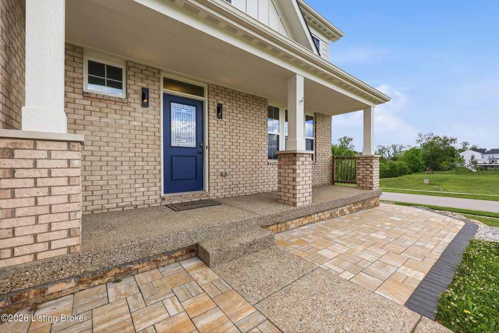 Photo of 3516 Devonshire Dr, La Grange, KY 40031 (MLS # 1716302)
