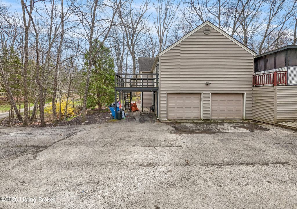 Photo of 3004 Haney Ln, La Grange, KY 40031 (MLS # 1714589)