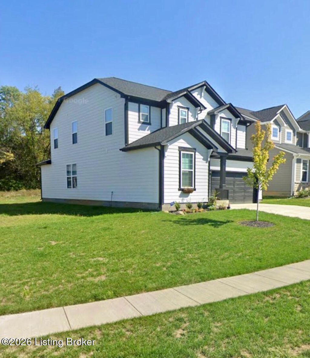 Photo of 4633 Golden Eagle Dr, Louisville, KY 40245 (MLS # 1708480)