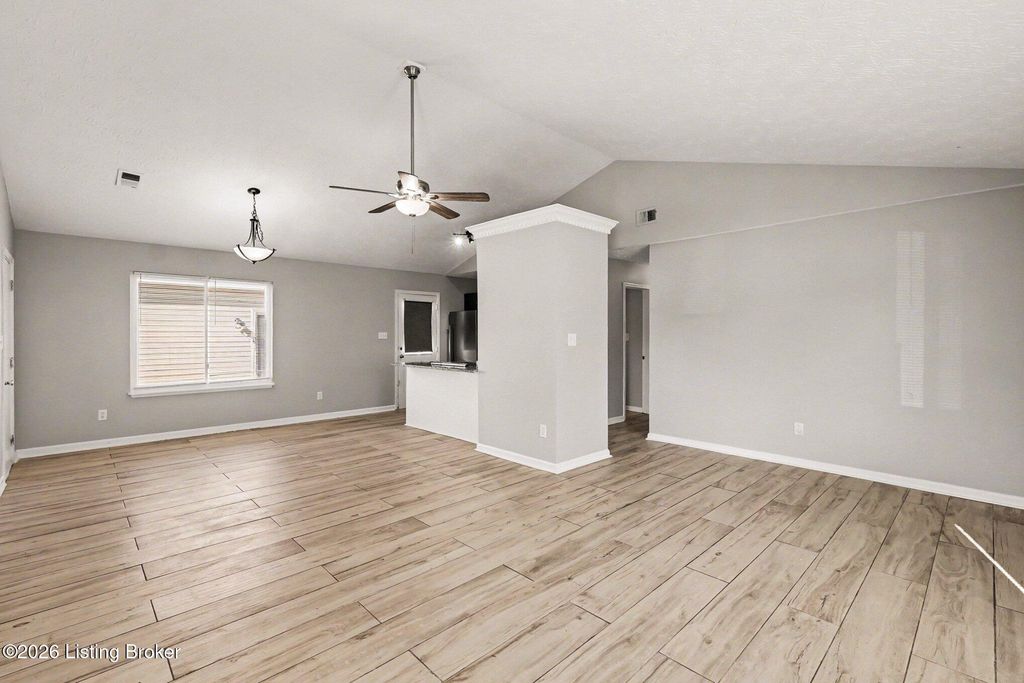 Photo of 4219 Lambert Ave, Louisville, KY 40218 (MLS # 1708958)