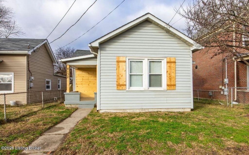 Photo of 4132 Hazelwood Ave, Louisville, KY 40215 (MLS # 1719035)