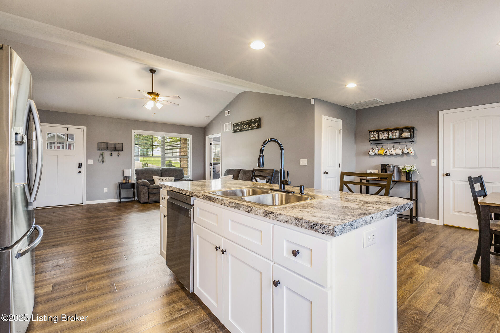 115 Copperfield Way, Bardstown, Kentucky image 12