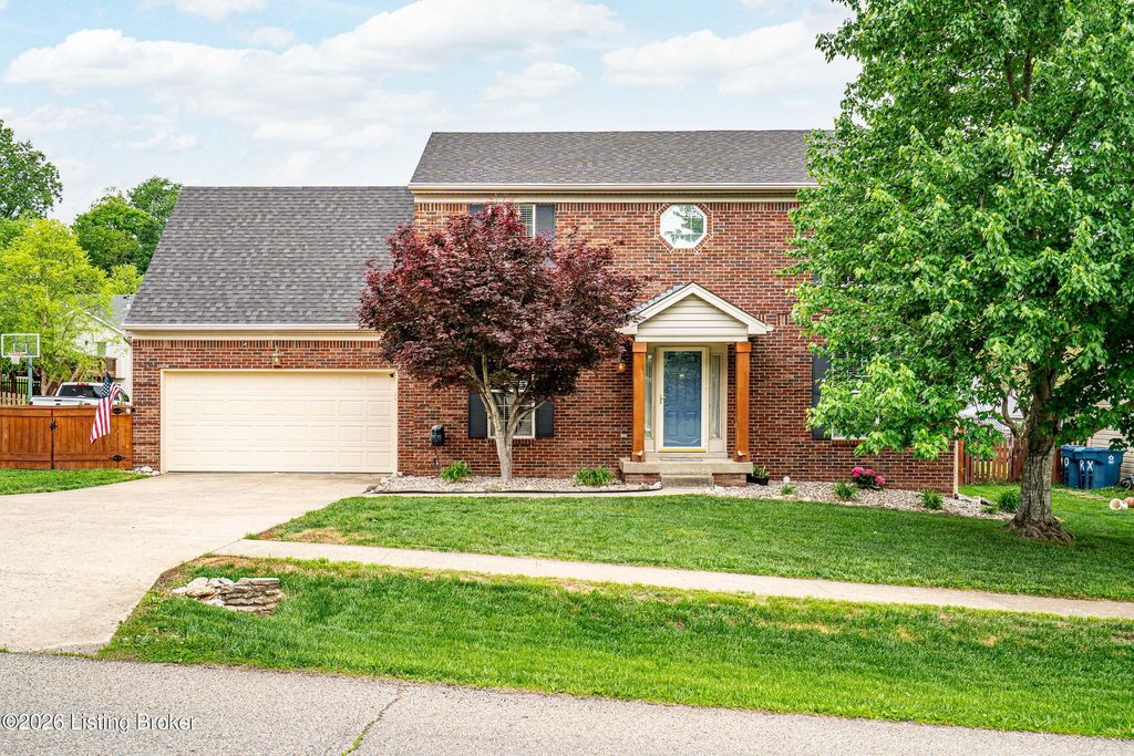 Photo of 9525 Poplar Hill Dr, Crestwood, KY 40014 (MLS # 1716058)