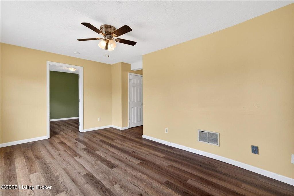 Photo of 520 Samuels Loop, Coxs Creek, KY 40013 (MLS # 1711816)