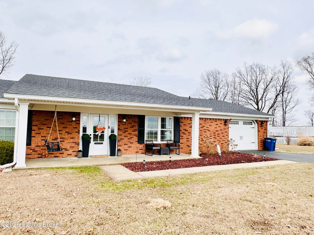 Photo of 2047 Millerstown Rd, Clarkson, KY 42726 (MLS # 1710644)