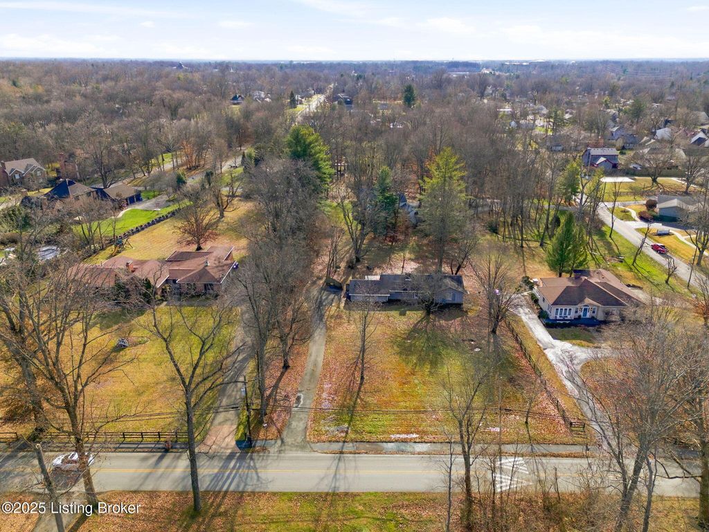 Photo of 11108 Beech Rd, Louisville, KY 40223 (MLS # 1705663)