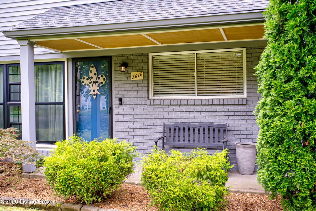 Photo of 2616 Wendell Ave, Louisville, KY 40205 (MLS # 1726424)