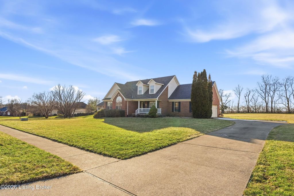 Photo of 8301 Charleston Way, Shelbyville, KY 40065 (MLS # 1707788)