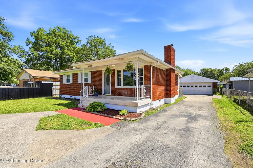 Photo of 8305 Blue Lick Rd, Louisville, KY 40219 (MLS # 1715687)