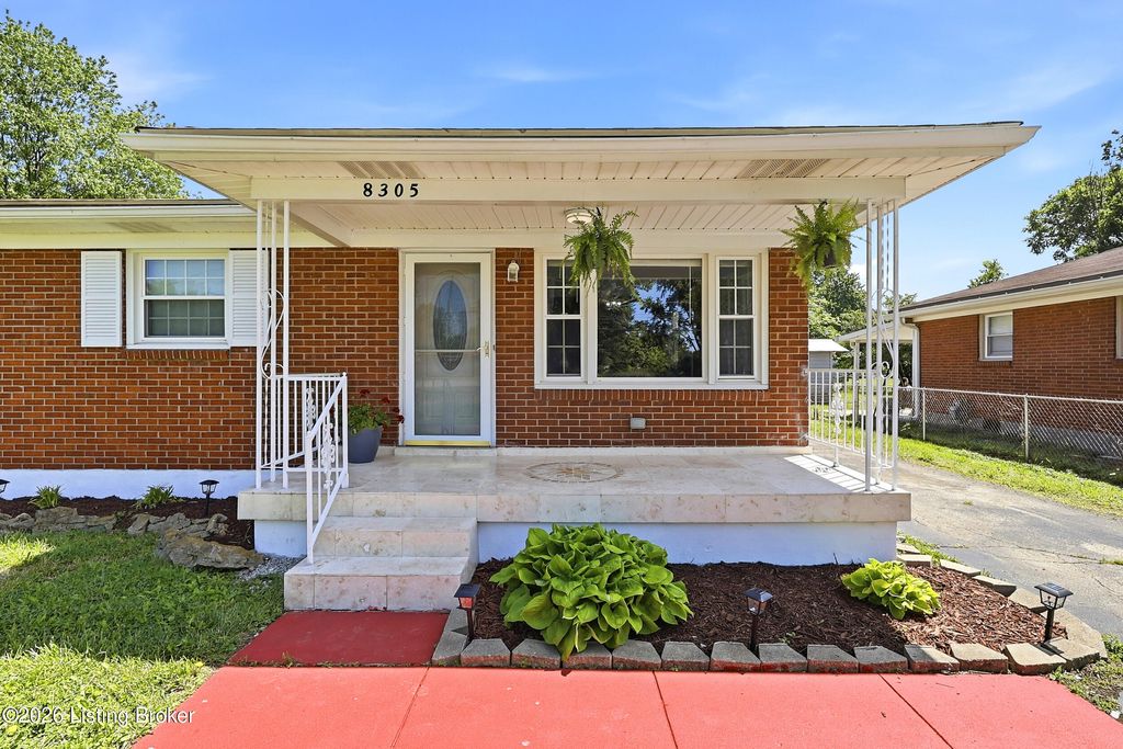 Photo of 8305 Blue Lick Rd, Louisville, KY 40219 (MLS # 1715687)