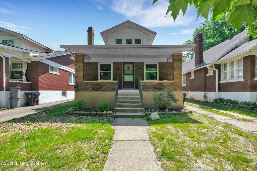 Photo of 2411 Sherry Rd, Louisville, KY 40217 (MLS # 1718908)