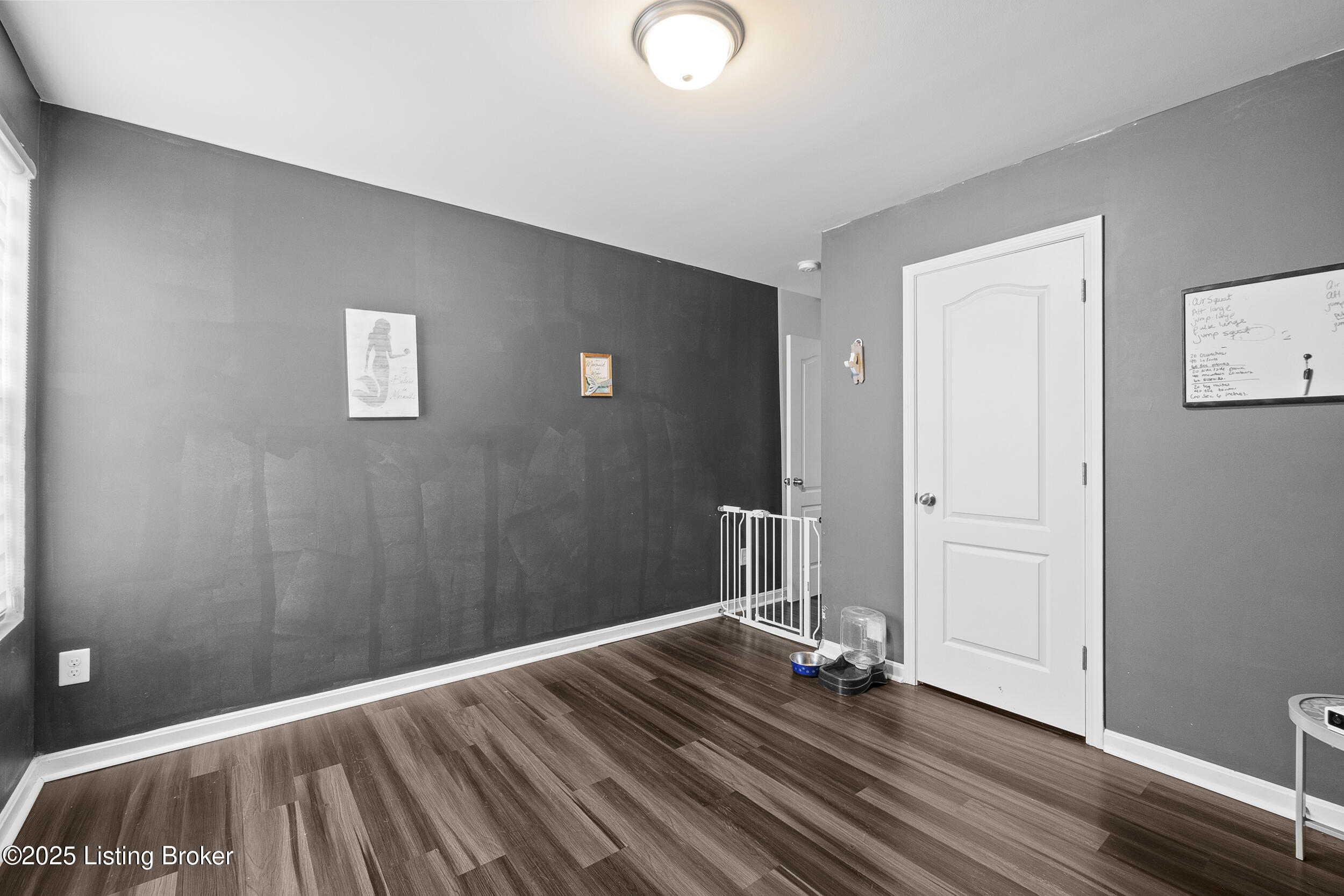 11800 Beacon Ct, Louisville, Kentucky image 36
