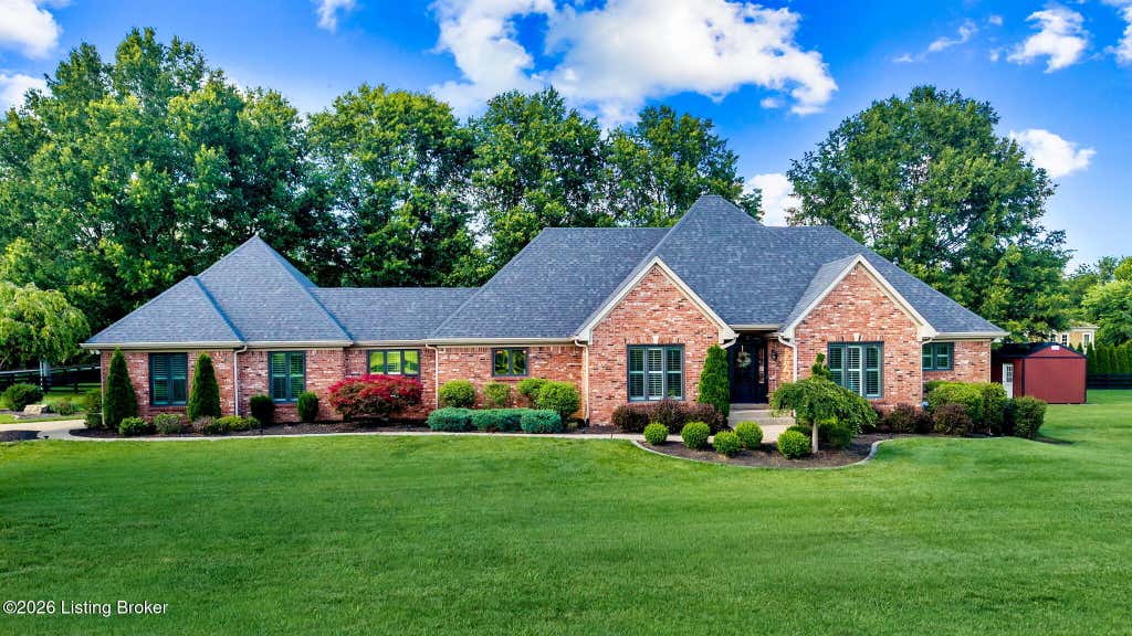Photo of 9929 Shelbyville Rd, Simpsonville, KY 40067 (MLS # 1727052)