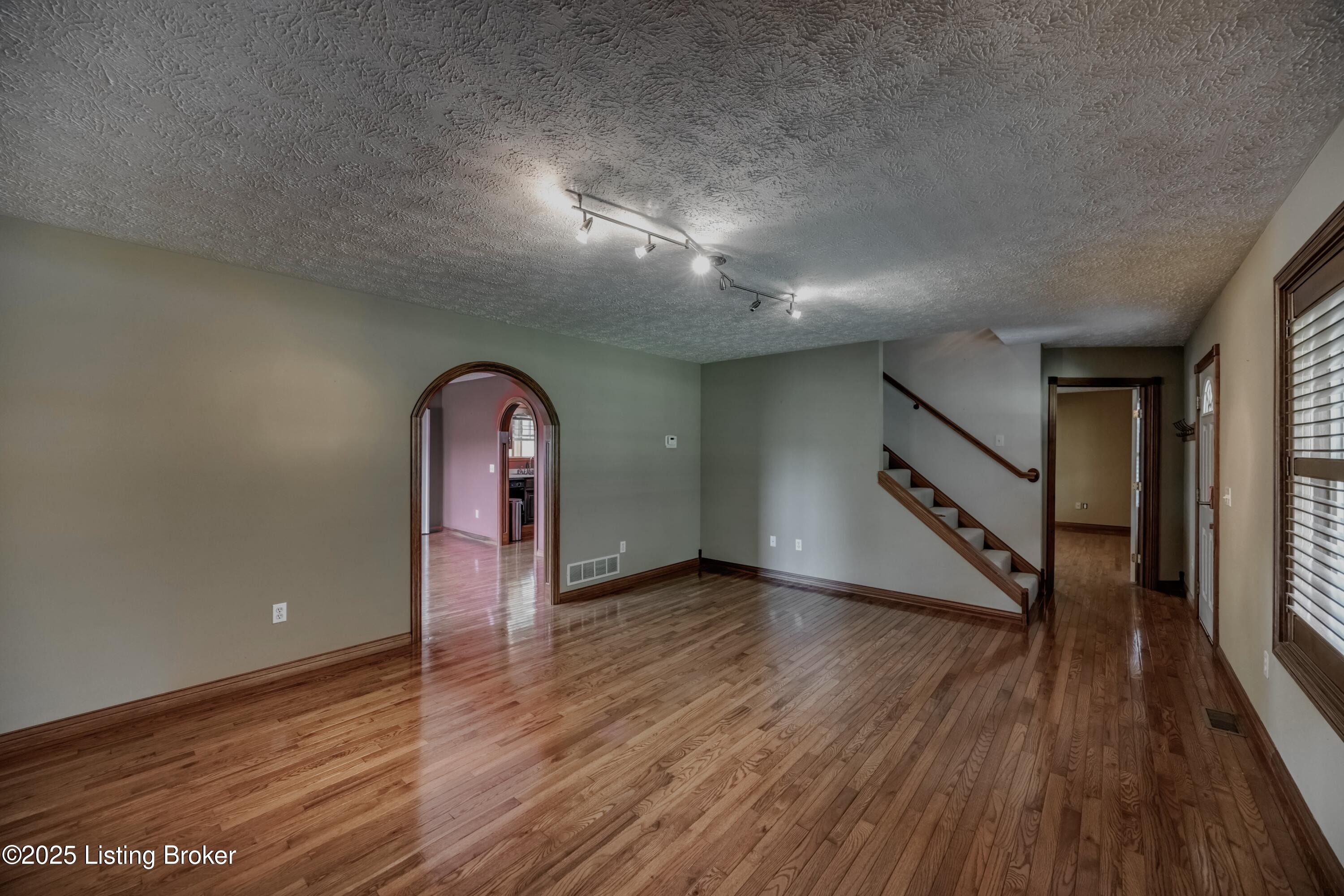 5690 Stiles Rd, New Haven, Kentucky image 9