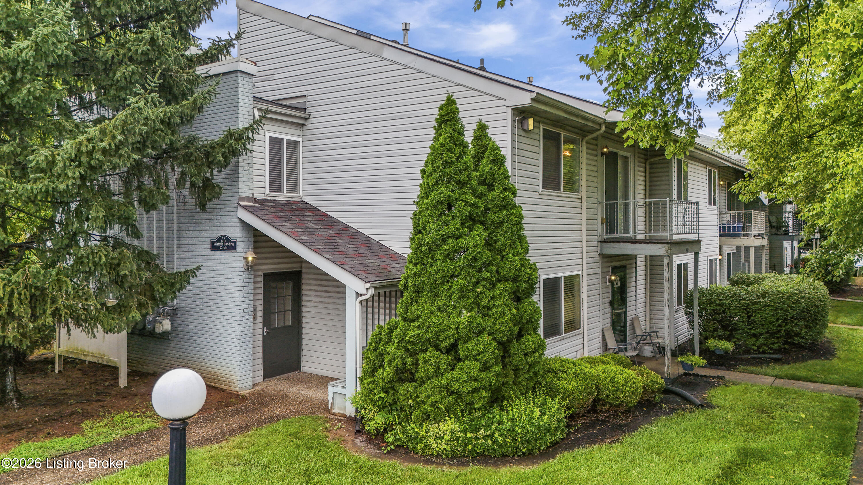 Photo 1 of 18 — 4410 Wisteria Landing Cir 208, Louisville, KY 40218