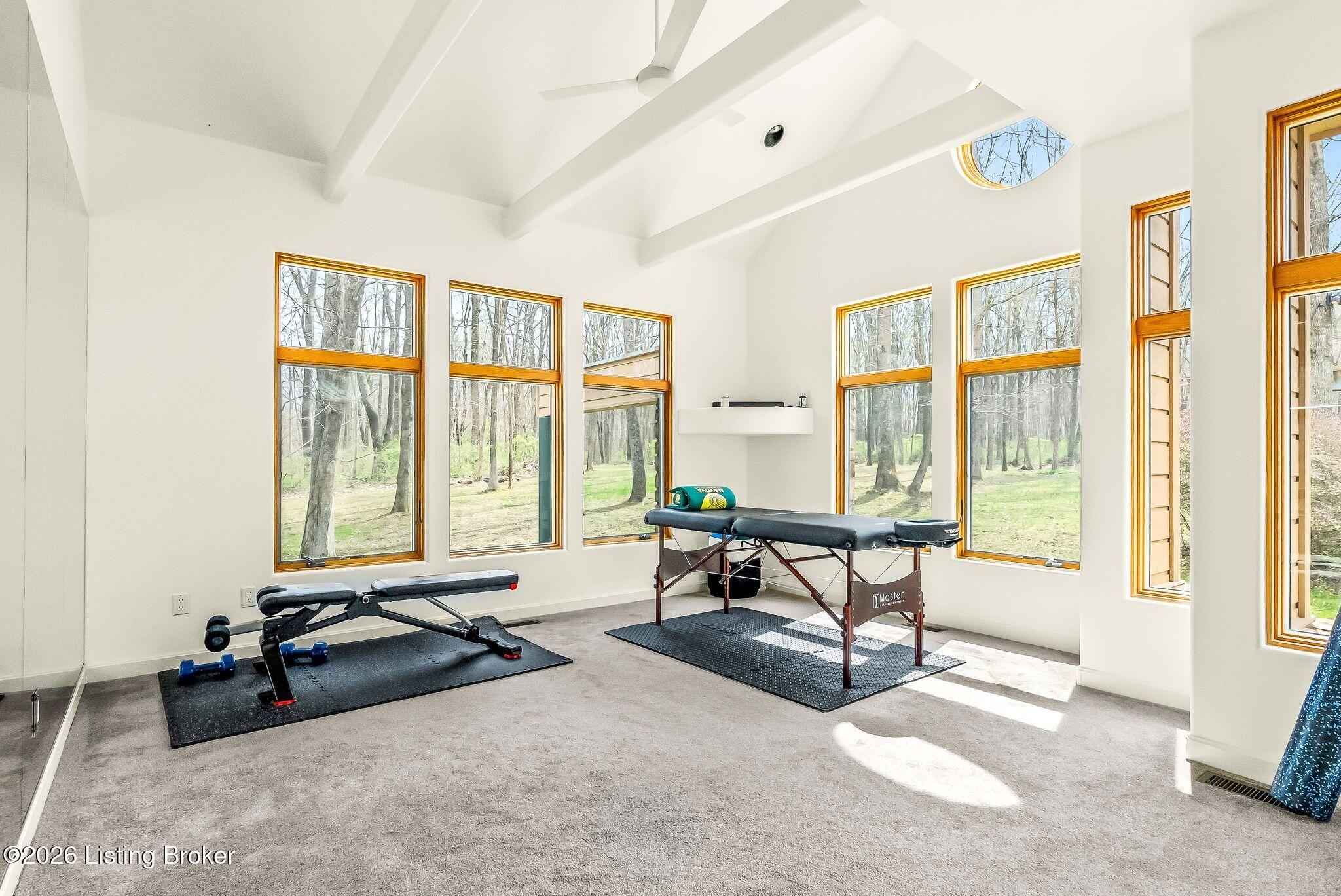 Prospect, Kentucky, 40059, United States, 4 Bedrooms Bedrooms, ,7 BathroomsBathrooms,Residential,Active,2034695