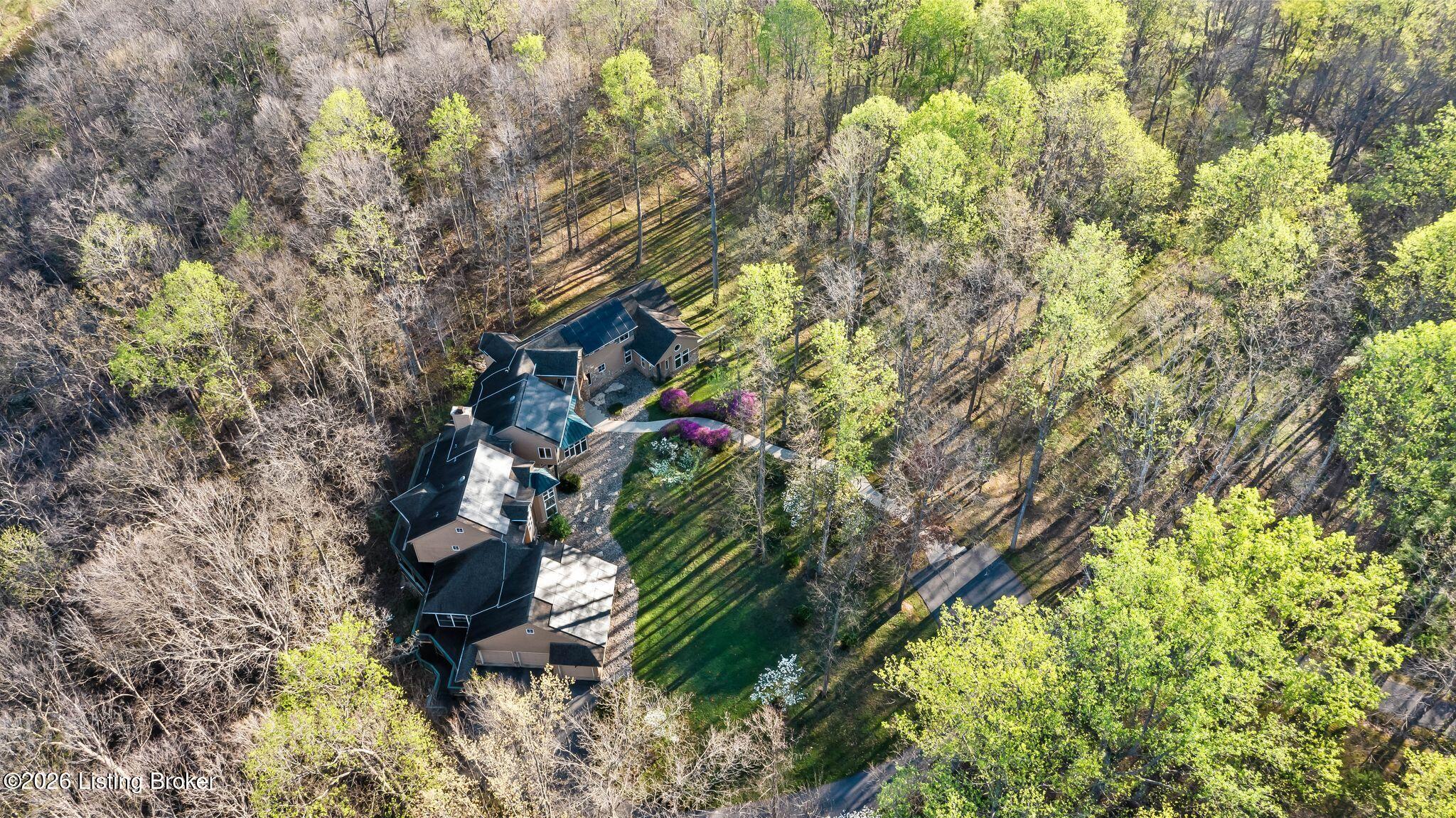 Prospect, Kentucky, 40059, United States, 4 Bedrooms Bedrooms, ,7 BathroomsBathrooms,Residential,Active,2034695