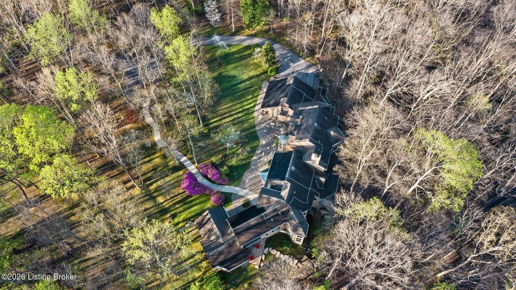 Photo of 9926 Constantine Cir, Prospect, KY 40059 (MLS # 1713733)