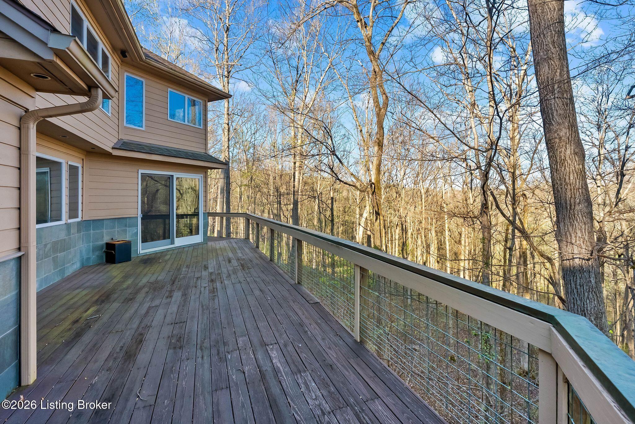 Prospect, Kentucky, 40059, United States, 4 Bedrooms Bedrooms, ,7 BathroomsBathrooms,Residential,Active,2034695