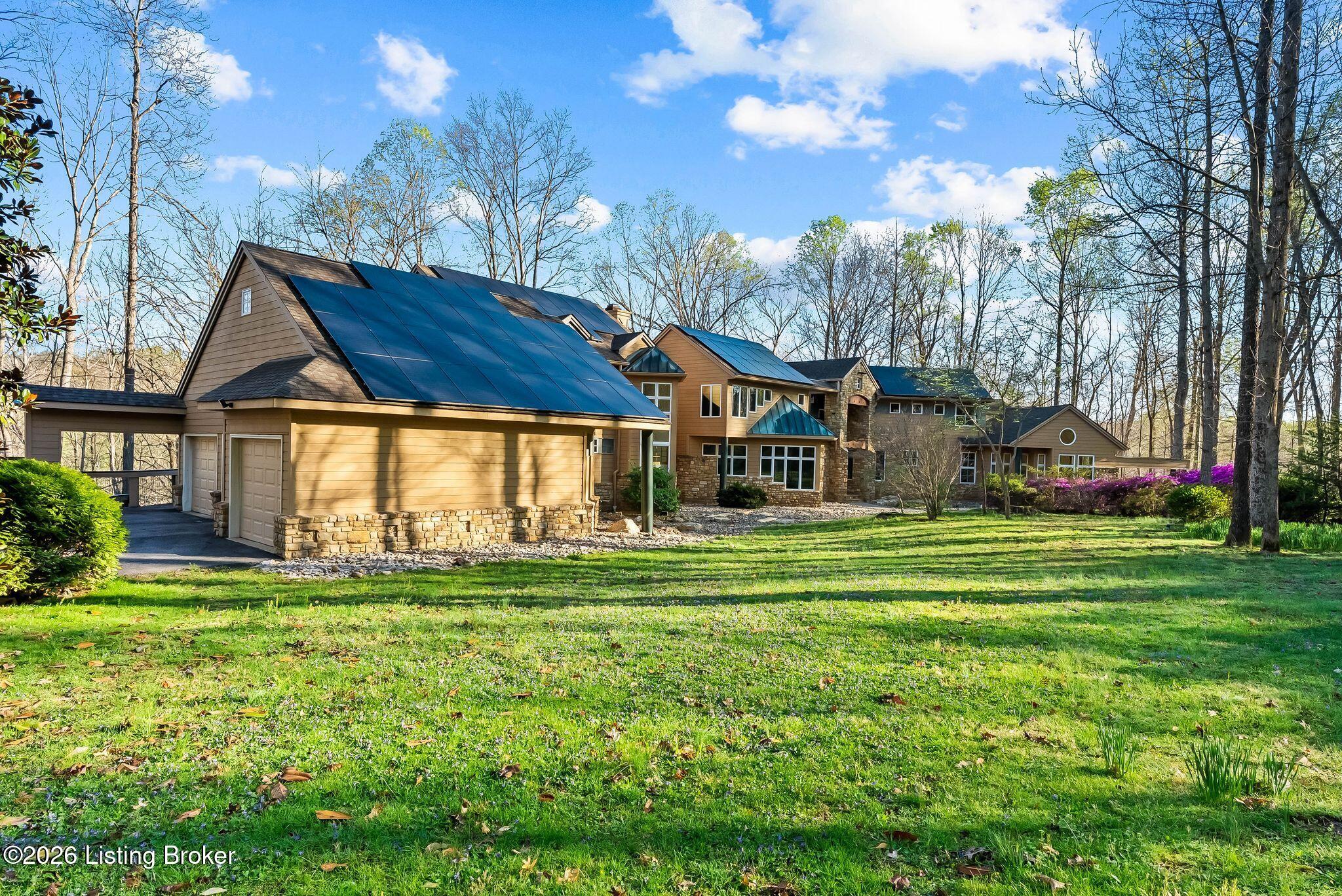 Prospect, Kentucky, 40059, United States, 4 Bedrooms Bedrooms, ,7 BathroomsBathrooms,Residential,Active,2034695