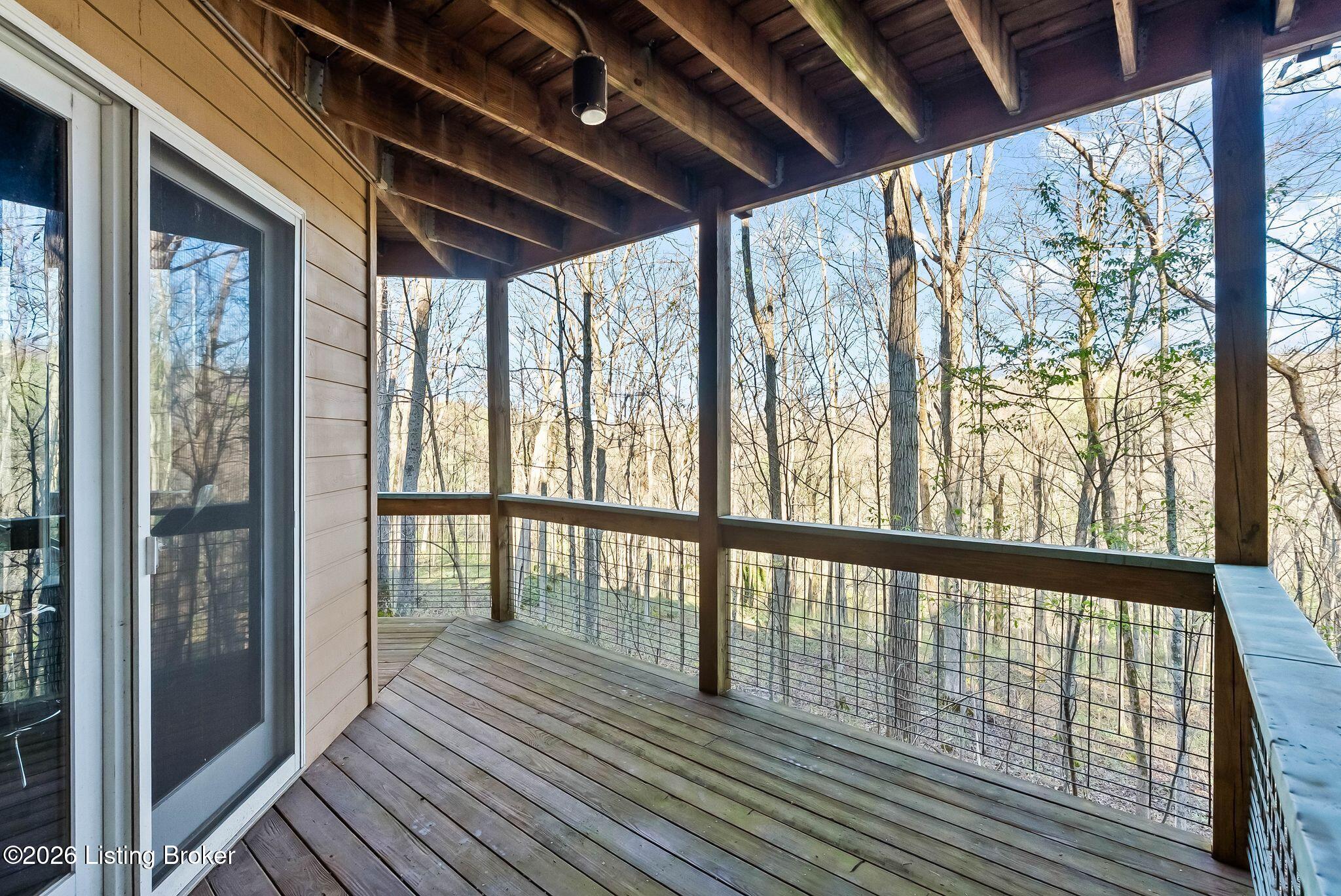 Prospect, Kentucky, 40059, United States, 4 Bedrooms Bedrooms, ,7 BathroomsBathrooms,Residential,Active,2034695