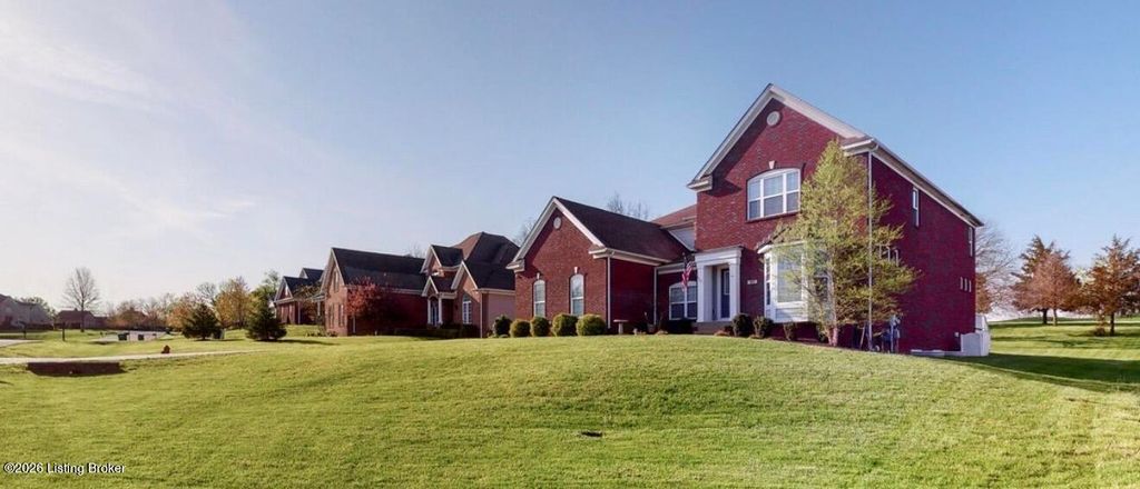 Photo of 89 Persimmon Ridge Dr, Louisville, KY 40245 (MLS # 1717393)
