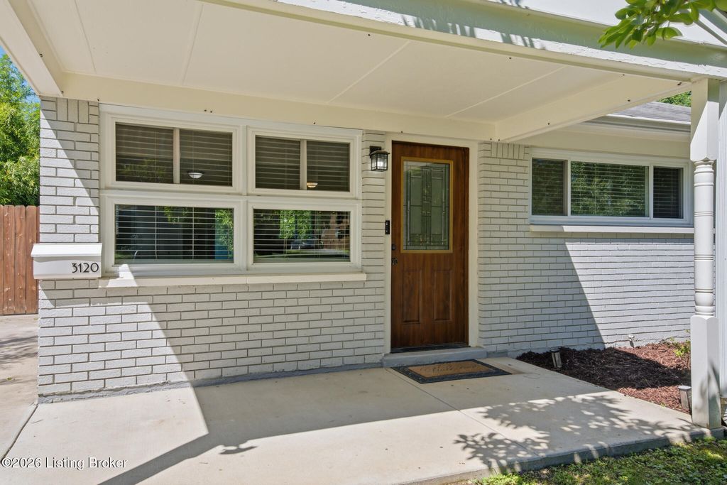 Photo of 3120 Doreen Way, Louisville, KY 40220 (MLS # 1722496)