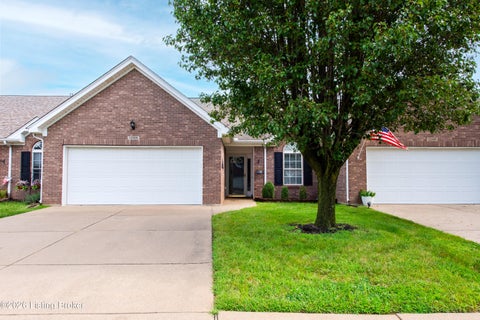 Homes For Sale - 12500 Spring Falls Ct<br/> Bullitt County, Louisville, KY 40229