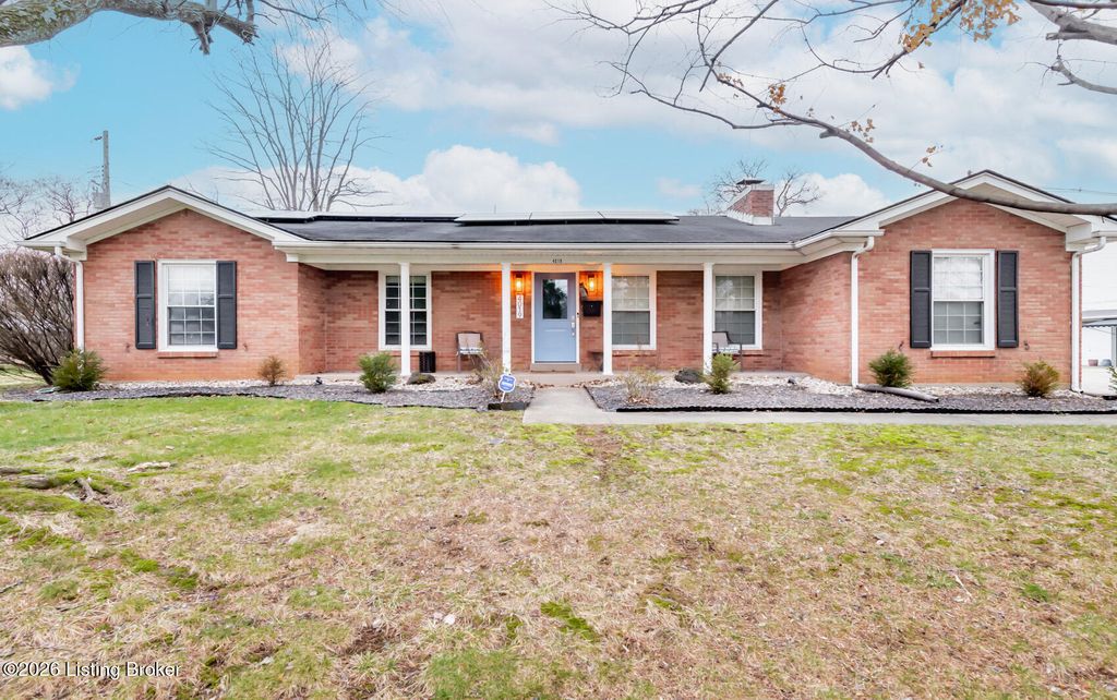 Photo of 4019 Blossomwood Dr, Louisville, KY 40220 (MLS # 1706573)