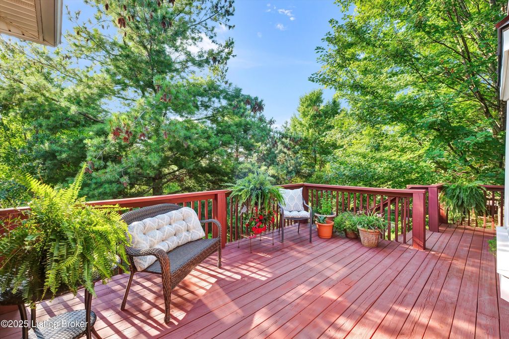 Photo of 14214 Troon Dr, Louisville, KY 40245 (MLS # 1700592)